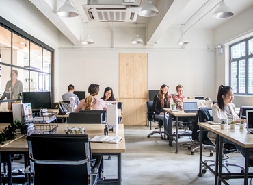 Business center 7/F, Cheung Hing Industrial Building, 12P Smithfield Road  Kennedy Town