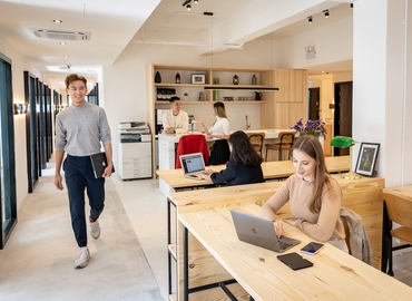 Meeting room 13F, Tai Cheung Liberal Factory Building, 3 Wing Ming Street  Cheung Sha Wan