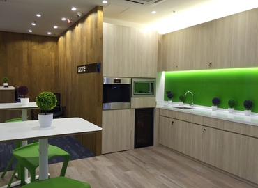 Business center 10/F, 18 Shing Yip Street  Kwun Tong