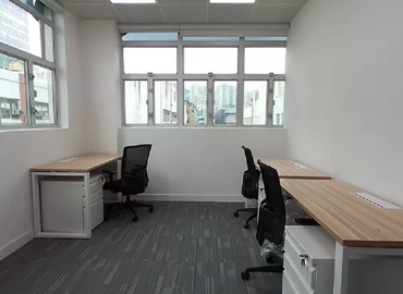 Business center 10/F, 18 Shing Yip Street  Kwun Tong