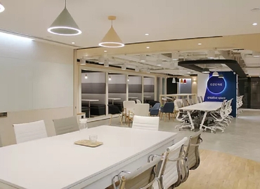 Business center 11/F, 52 Hung To Road  Kwun Tong