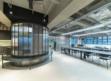 Business center Chai Wan Kok Street 84-92  Tsuen Wan