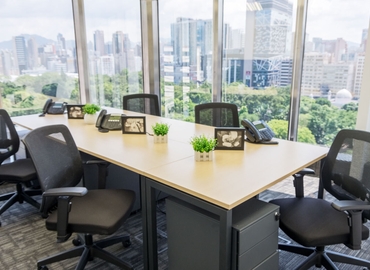 Business center Level 17,  Silvercord, Tower 2, 30 Canton Road, Tsim Sha Tsui  Kowloon