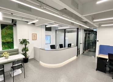 Business center 2/F & 6/F Bonham Circus. 40-44 Bonham Strand East , Sheung Wan, HK  Sheung Wan