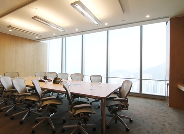 Business center Units 2402-7, 24th FloorDCH Commercial CentreNo. 25 Westlands Road  Quarry Bay