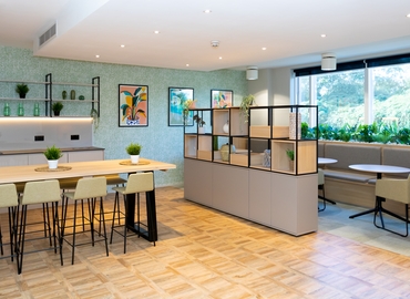 Business center Shui On Centre, 6-8 Harbour Road, 2nd Floor  Wan Chai