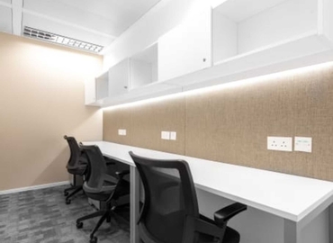 Virtual office space in Central, Hong Kong, 100 Queen's Rd   (%[postal_code]) - 9 | MatchOffice