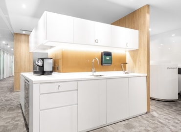 Virtual office space in Central, Hong Kong, 100 Queen's Rd   (%[postal_code]) - 12 | MatchOffice