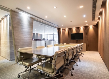 55 m² Shared workspace  in Kowloon, Miramar Tower (%[postal_code]) - 4 | MatchOffice