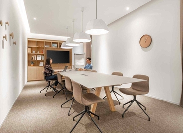 Business center Hennessy Road 200  Wan Chai