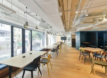 50 m² Serviced office in Sheung Wan, 5-13 New Street (%[postal_code]) - 6 | MatchOffice.com