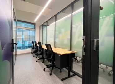 Business center 2/F & 6/F Bonham Circus. 40-44 Bonham Strand East , Sheung Wan, HK  Sheung Wan