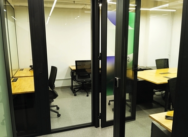 10 m² Business center in Sheung Wan, 2/F & 6/F Bonham Circus. 40-44 Bonham Strand East  (%[postal_code]) - 10 | MatchOffice.com