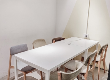 50 m² Convention center in Tsuen Wan, Sha Tsui Road 289 (%[postal_code]) - 0 | MatchOffice.com