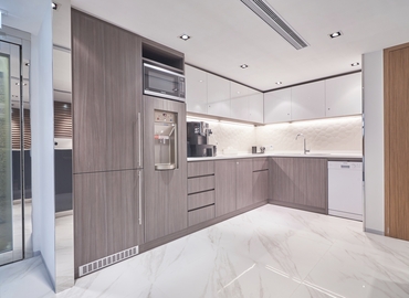400 m² Serviced office in Central, Hong Kong, Level 9 (%[postal_code]) - 8 | MatchOffice.com