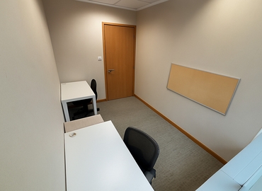 Office Kwun Tong Road 418 N/A Kwun Tong