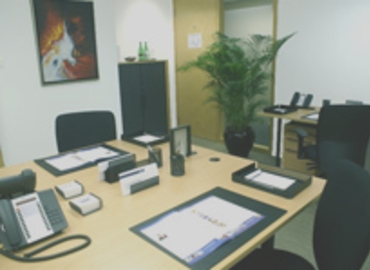35 m² Serviced office place for rent in Causeway Bay, The Lee Gardens (%[postal_code]) - 1 | MatchOffice