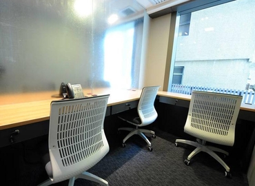 120 m² Business center in Central, Hong Kong, 10/F (%[postal_code]) - 1 | MatchOffice.com