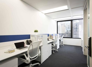 Business center Unit 1101, 11/F,Caroline Centre (The Lee Garden II) 28 Yun Ping Road,Causeway Bay  Causeway Bay