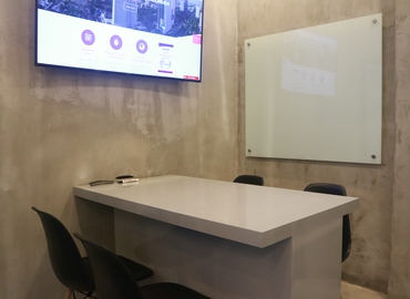 30 m² Serviced office in Bali, Istana Kuta Galeria BW2 No.3A Jl. Patih Jelantik (80361) - 1 | MatchOffice.com