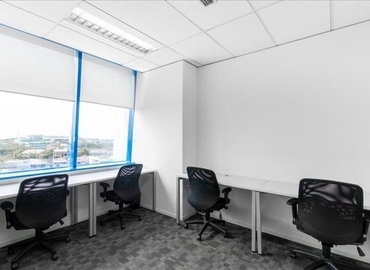 26 m² Shared workspace  in Makassar, Gedung Graha Pena 5th floor (90234) - 3 | MatchOffice