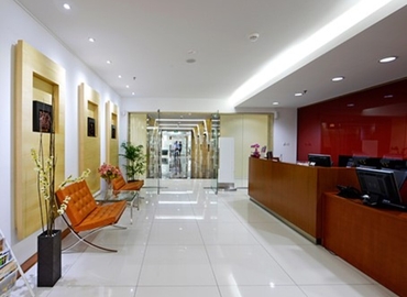 25 m² Convention center in Jakarta CBD, 30/F Menara Standard Chartered (12930) - 2 | MatchOffice