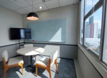 30 m² Conference center in Surabaya, 12th Floor (60271) - 4 | MatchOffice