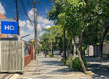 10 m² Coworking  in Surabaya, Jl. Biliton No.43 (60281) - 0 | MatchOffice.com