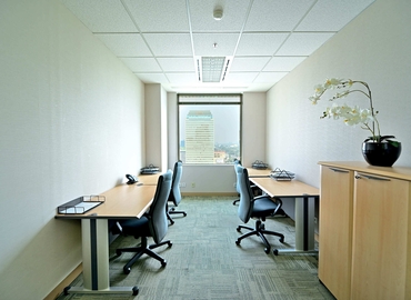 41 m² Business center in Jakarta Golden Triangle, Jalan Asia Afrika 8 (10270) - 2 | MatchOffice.com
