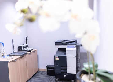 41 m² Business space in Jakarta Golden Triangle, Jalan Asia Afrika 8 (10270) - 12 | MatchOffice.com