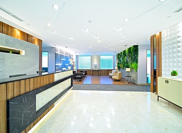 41 m² Business center in Jakarta Golden Triangle, Jalan Asia Afrika 8 (10270) - 3 | MatchOffice.com