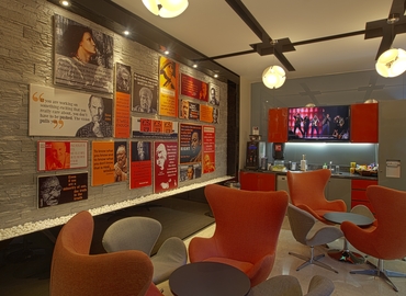 1500 m² Serviced office in Mumbai Central, Empire Complex (400013) - 11 | MatchOffice.com