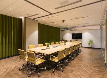 1400 m² Business center in Mumbai Central, A-802 (400051) - 1 | MatchOffice