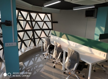 500 m² Serviced office in Vadodara, 304-305 (390007) - 5 | MatchOffice