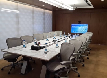 Choose a 30 m² Conference room in Bangalore Central, Level 11 (560001) - 4 | MatchOffice.com