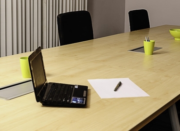 Book a 30 m² Conference hall in Bangalore Central, No 4164 13th A main (560038) - 3 | MatchOffice.com
