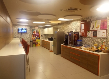 1580 m² Business center in Chennai, Mount Road (600018) - 10 | MatchOffice.com