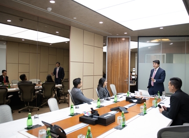 Choose a 30 m² Meeting room in Bangalore Central,  Level 11 (560001) - 1 | MatchOffice