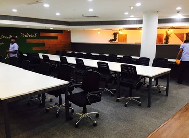 50 m² Business park place available to rent in Gurgaon, LGF (122002) - 1 | MatchOffice