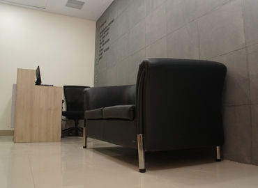 50 m² Business space place for rent in Lucknow, 6th Floor (226010) - 1 | MatchOffice.com