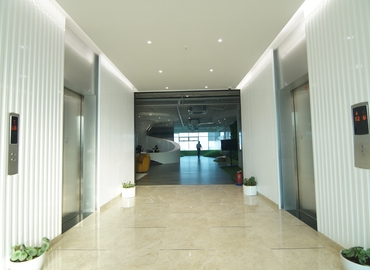 50 m² Serviced office place available to rent in Pune, Senapati Bapat Rd 30 (411016) - 1 | MatchOffice.com