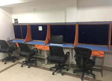 50 m² Serviced office in Noida, K-23 Pearl Plaza Sector-18 Noida (201012) - 1 | MatchOffice.com