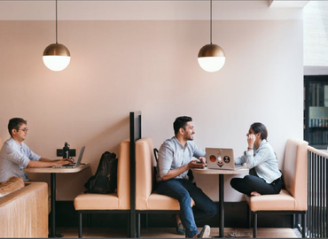 100 m² Shared office  in Gurgaon, Mahatma Gandhi Road (122001) - 3 | MatchOffice.com