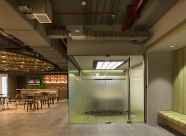 1951 m² Business center place available to rent in Gurgaon, DLF CyberHub  (120002) - 4 | MatchOffice