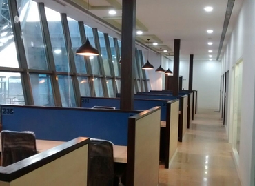 400 m² Shared workspace  in Mumbai Central, Kamala Mills compound (400013) - 2 | MatchOffice.com
