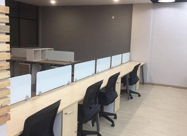 1000 m² Co-working  in Gurgaon, B-17 (122001) - 4 | MatchOffice.com