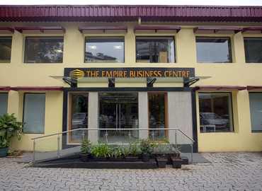 1500 m² Co-working  in Mumbai Central, Empire Complex (400013) - 21 | MatchOffice.com