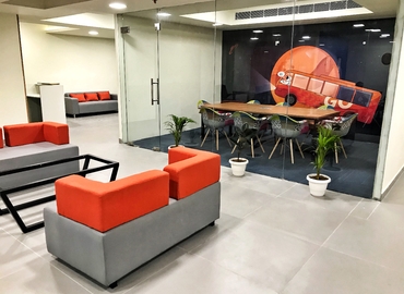 Join comfortable a 808 m² Co-working  in Gurgaon, 112 (122022) - 2 | MatchOffice.com