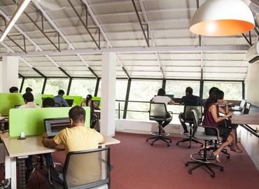 10 m² Serviced office in Mumbai Central, 8th Floor (400703) - 3 | MatchOffice.com