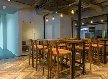 1500 m² Shared office  in Bangalore Central, Samrah Plaza (560001) - 2 | MatchOffice.com